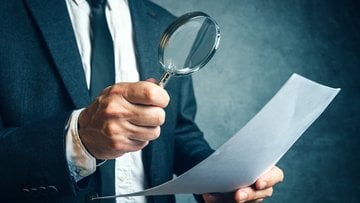 Controlli fiscali sul conto del coniuge, non basta un movimento sospetto per l'accertamento