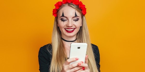 Video di Halloween paurosi e divertenti da condividere e inviare