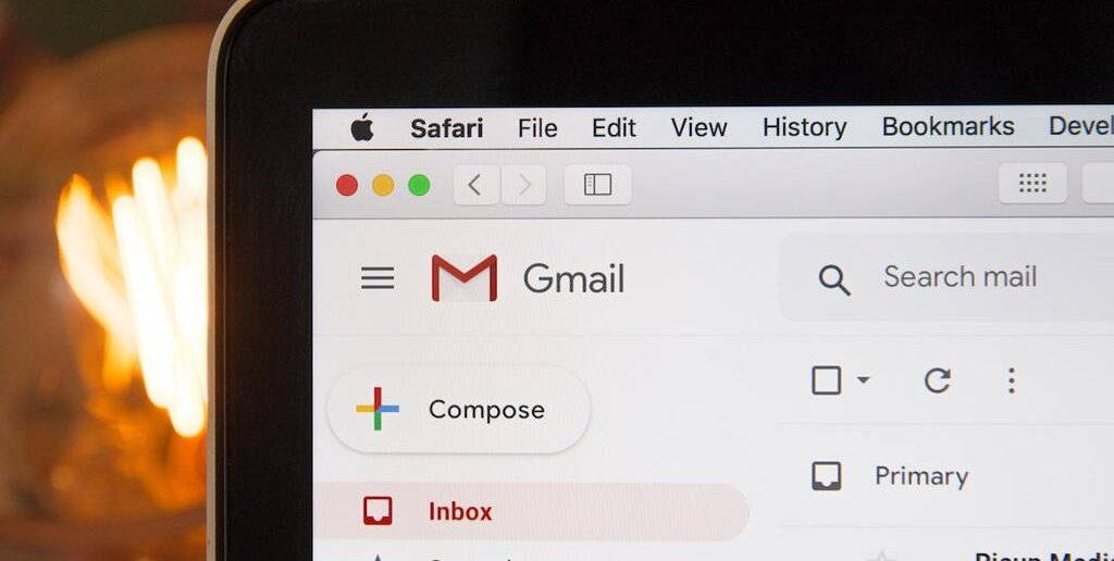 Come impostare la risposta automatica sulla mail quando si è in ferie