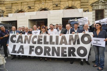 Pensioni, ecco il trucco per andarci senza legge Fornero