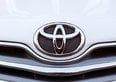 Toyota ha appena realizzato l'invenzione del secolo: i serbatoi intercambiabili