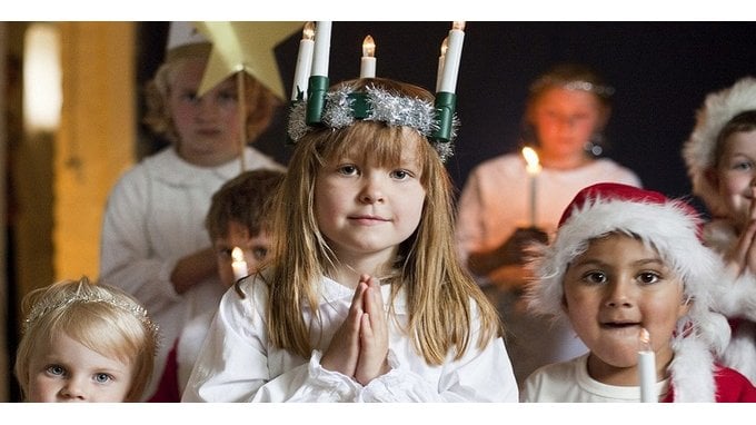 Santa Lucia: frasi, auguri e perché si festeggia 