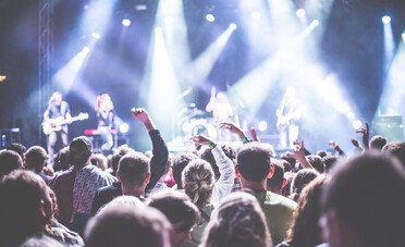 Ecco chi sono i cantanti più ricchi al mondo