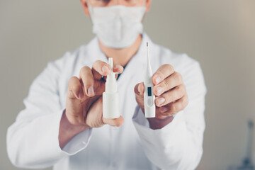 Vaccino spray nasale: la svolta contro il coronavirus? Al via i test sull'uomo