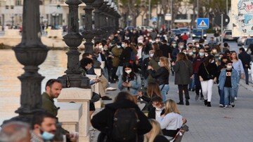 Movida e feste private sono vietate: i gestori dei locali rischiano la licenza