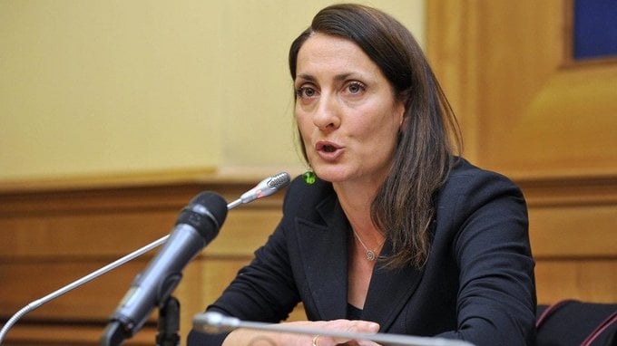 «Con la caduta di Draghi Mps rischia il collasso, vendita in bilico», l'intervista a Carla Ruocco (commissione banche)