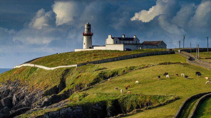 Bonus €85 mila per acquistare casa su queste splendide isole. E stanno assumendo