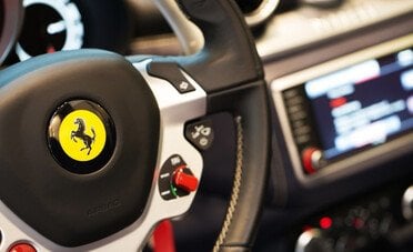 Quanto valgono tutte le auto di Jannik Sinner? Almeno €1 milione