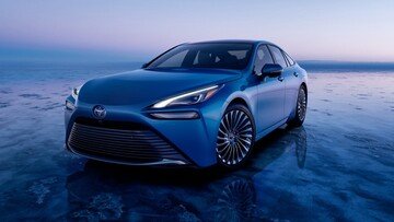 Nuova Toyota Mirai: ufficiale il debutto a dicembre