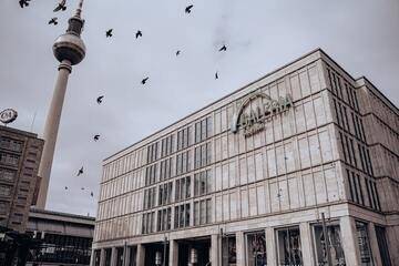 La Germania volta le spalle all'Europa? Ecco perché investe improvvisamente nei droni militari americani