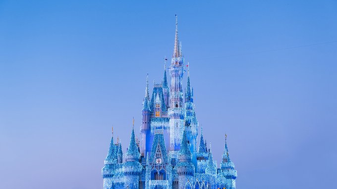 Questa famiglia ha vissuto a Disneyland per 16 anni, nessuno se ne è mai accorto