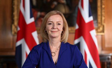 Regno Unito, si dimette Liz Truss. Tutte le ipotesi: dalle elezioni anticipate alla lista dei successori
