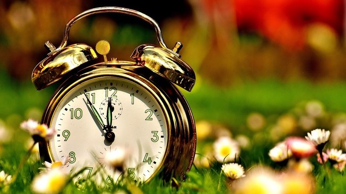 A che punto è l'abolizione dell'ora legale (e cosa succede quest'anno)