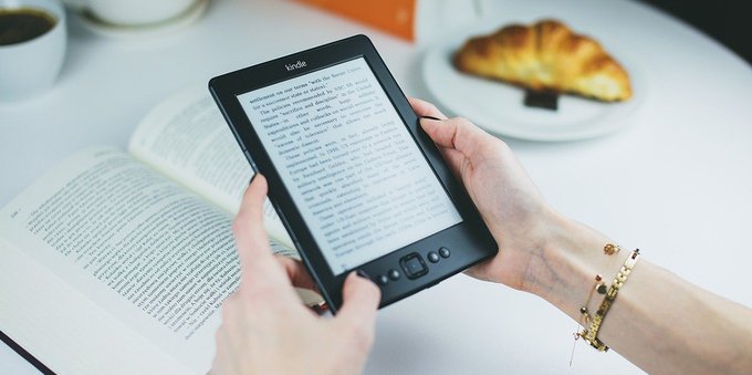 EBook reader, le migliori offerte per risparmiare e leggere in comodità