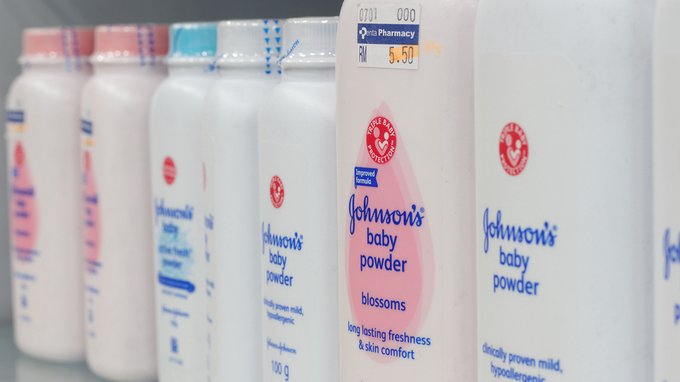 Johnson & Johnson, trimestrale e guidance sopra le attese ma rosso di 68 milioni