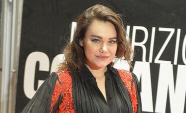 Quanto guadagna Romina Carrisi-Power? 