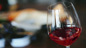 I migliori vini al mondo (sotto i 13 euro): la classifica dei marchi italiani