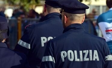 Indagini sugli agenti, come funziona il nuovo «scudo» previsto dal Governo