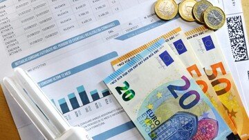 Bollette, arriva il rimborso: ecco cosa fare per ottenerlo (e perché)
