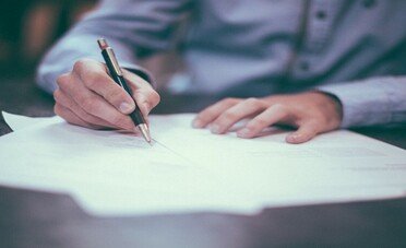 Il «patteggiamento amministrativo» Consob, come funziona l'applicazione concordata delle sanzioni