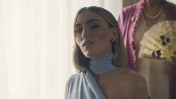 Mara Sattei, Sanremo 2023: chi è, cosa canta, fratello famoso e testo di Duemilaminuti