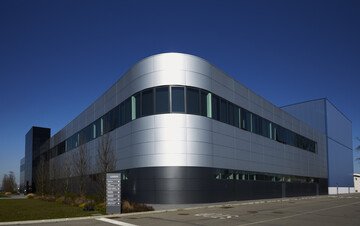 Lumson: il bilancio conferma crescita, innovazione e riduzione del debito