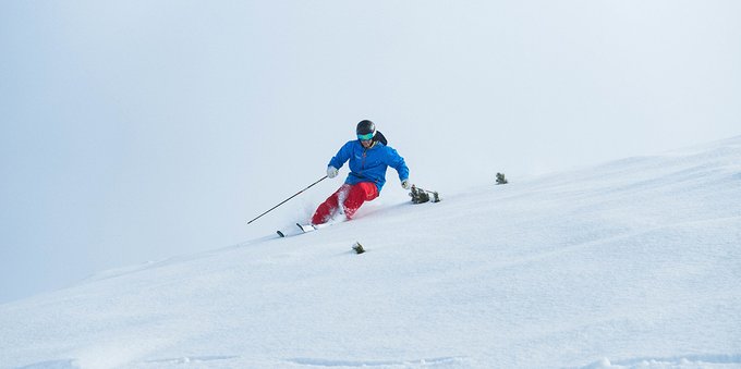 Sciare costerà sempre più, prezzi record per la montagna quest'inverno: per skipass 74 euro al giorno