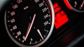 Auto a km 0: vantaggi, svantaggi e perché comprarle