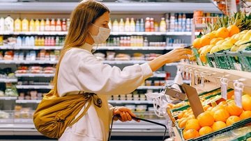 Mascherina obbligatoria in Lombardia, Toscana e altre Regioni del Nord: e chi non ce l'ha?