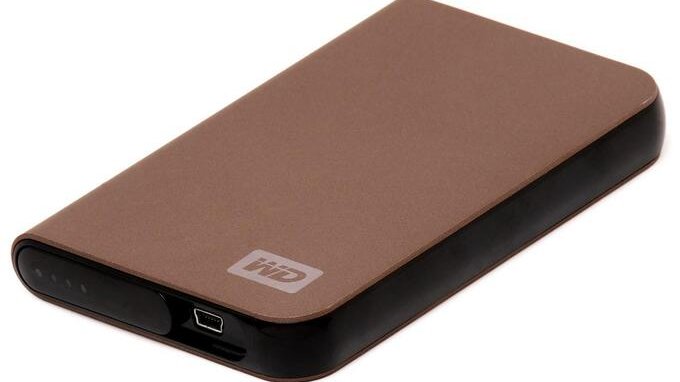 Compra un hard disk nuovo, ma ci trova 800 GB di dati che valgono centinaia di euro