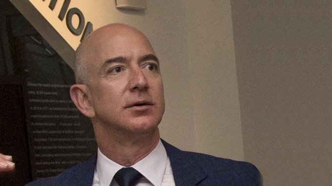 Perché l'ex moglie di Jeff Bezos ha venduto quasi la metà delle sue azioni Amazon 