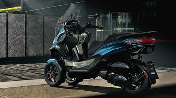 Nuovo Piaggio MP3: tre versioni per il performante tre ruote