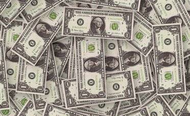 Dollaro in tilt. I dati economici non contano più