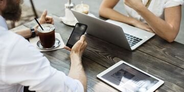 Crowdfunding: ogni piattaforma ha il suo stile. Come evolve nel tempo una raccolta?