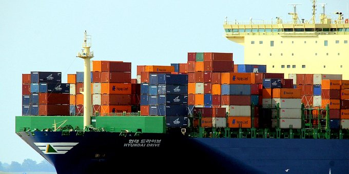 La Cina vuole il controllo del commercio via mare, anche in Europa: ecco come