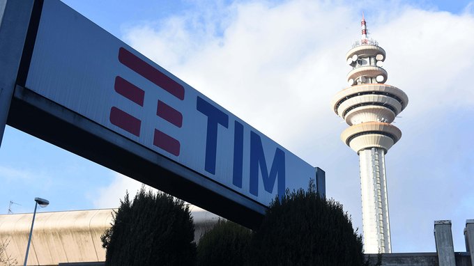Tim: torna lo spezzatino?