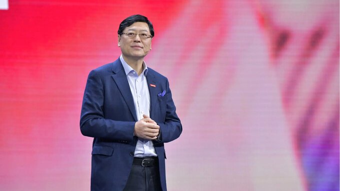 Un altro colosso cinese in crisi. L'utile netto di Lenovo crolla del 64%