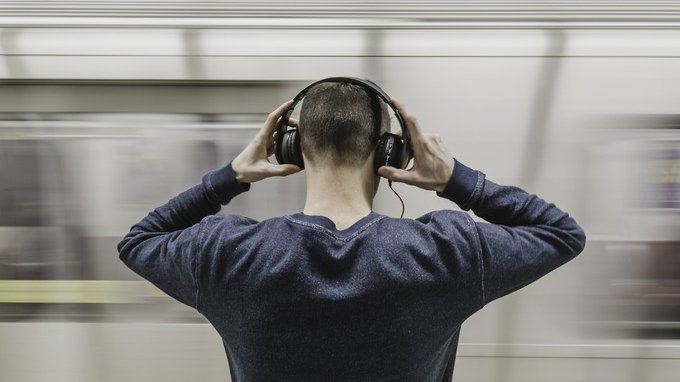 Spotify vs Apple Music, dove conviene abbonarsi oggi (e perché)