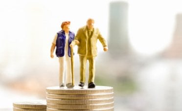 Pensione senza contributi per le coppie sposate, come funziona e quanto spetta