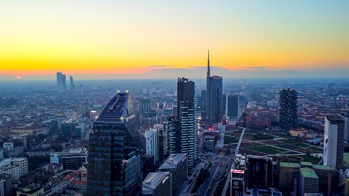 Sai quali sono i palazzi più alti d'Italia (e quanto sono costati)?