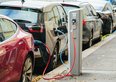Batterie elettriche, il boom del litio scatena le proteste. In Sudafrica gli agricoltori si ribellano 