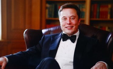 Elon Musk potrebbe diventare il primo trilionario della storia grazie all'IPO di SpaceX