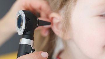 Covid può causare perdita dell'udito improvvisa e permanente: lo studio