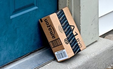 Finto assegno Amazon Prime. Chi accetta rischia di perdere denaro e dati personali