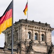 Bond oggi – Una leader dell'energia paga il 6,125% e rende il 4,4%