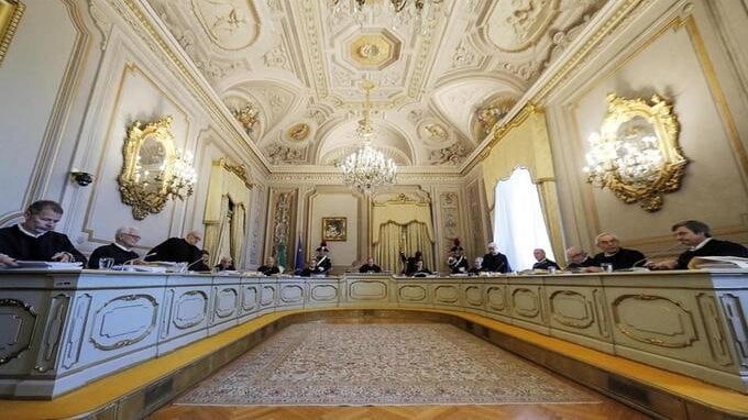 Qual è la differenza tra norma e legge? Significato e disciplina