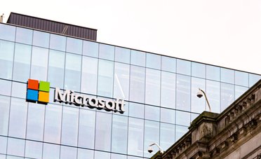 Microsoft lancia il suo primo modello AI per la cybersecurity. Sfida ad Anthropic, Google e OpenAI