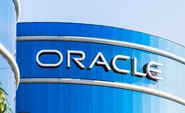 Per la prima volta in quattro anni i dipendenti Oracle sono meno di 150.000. Tagliati 21.000 posti (13%)