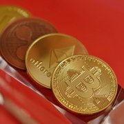 Bitcoin, cosa succederà al prezzo di aprile?