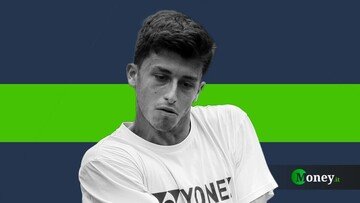 Quanto guadagna Luca Nardi? Biografia e vincite del tennista italiano